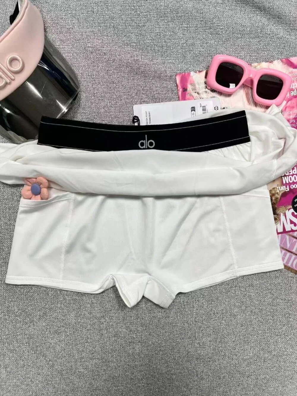 ALO Yoga brand new
